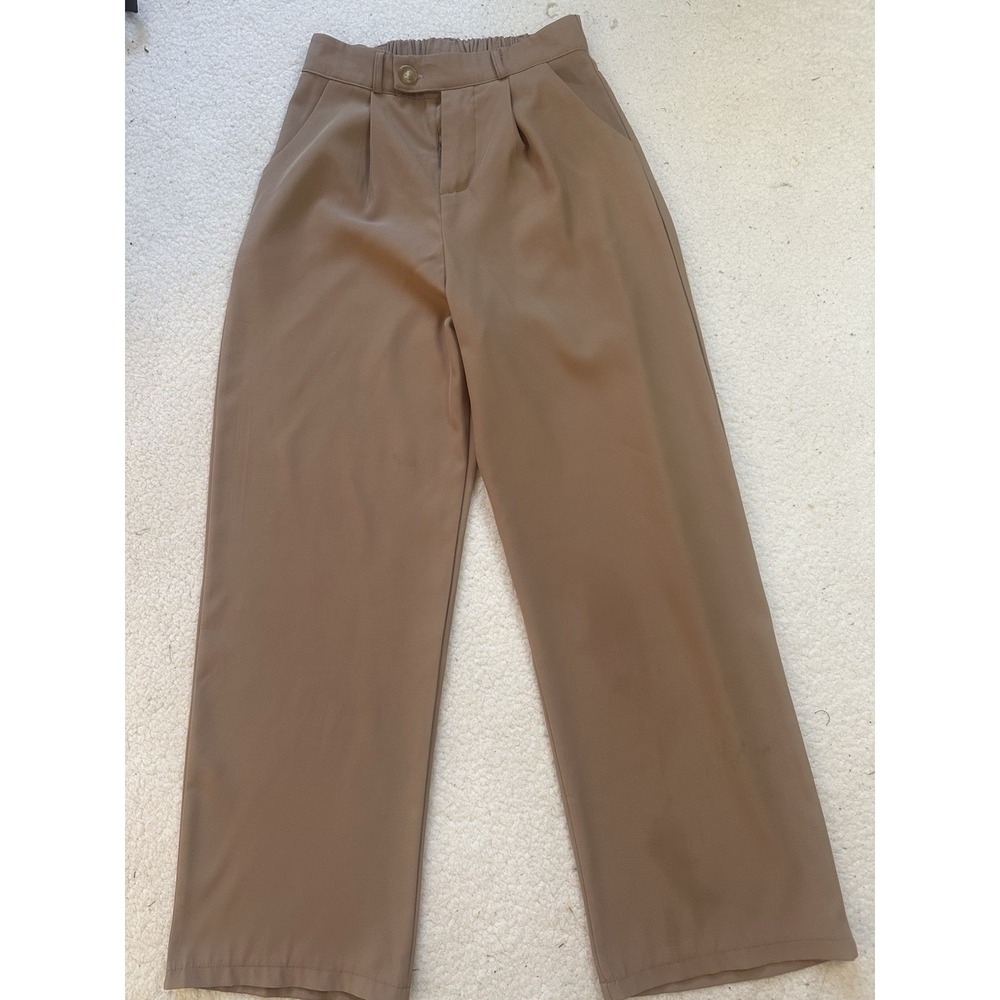 GM Studio Women's Camel  Pleated Pants Size  Small With Pockets office Career